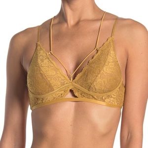 Wishlist X-back Lace Bralette